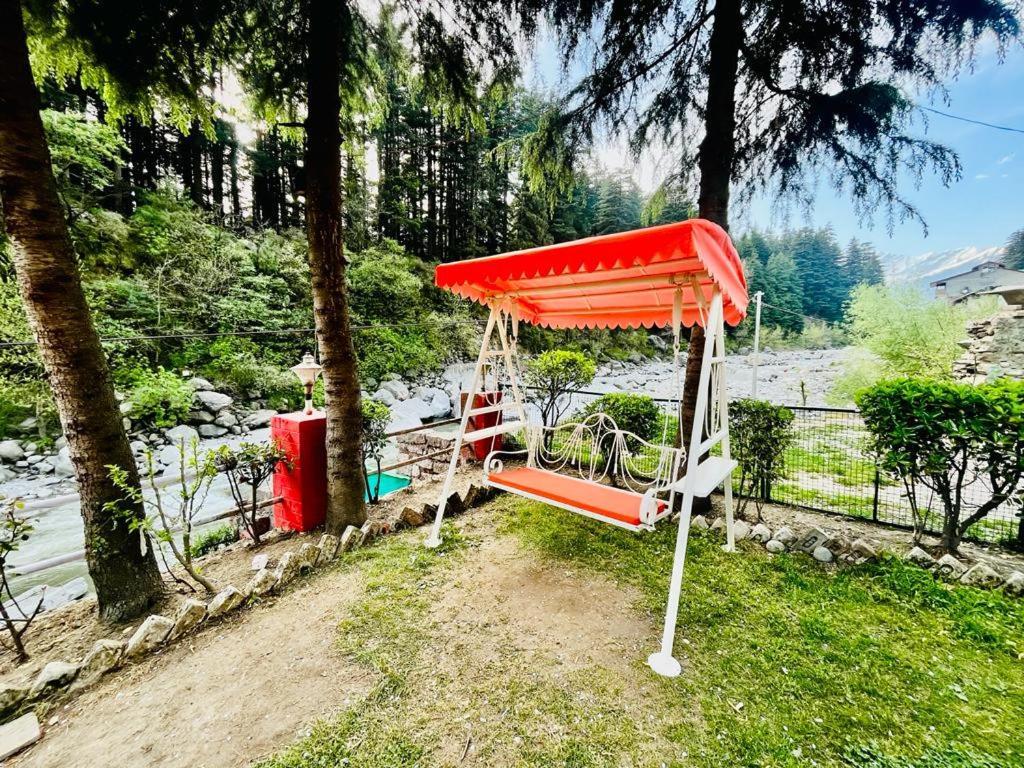 Nadi Kinare , Mall Road Manali - A Riverside Resort M 62305-50300 Exterior photo